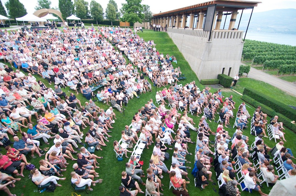 Lyle Lovett at Mission Hill