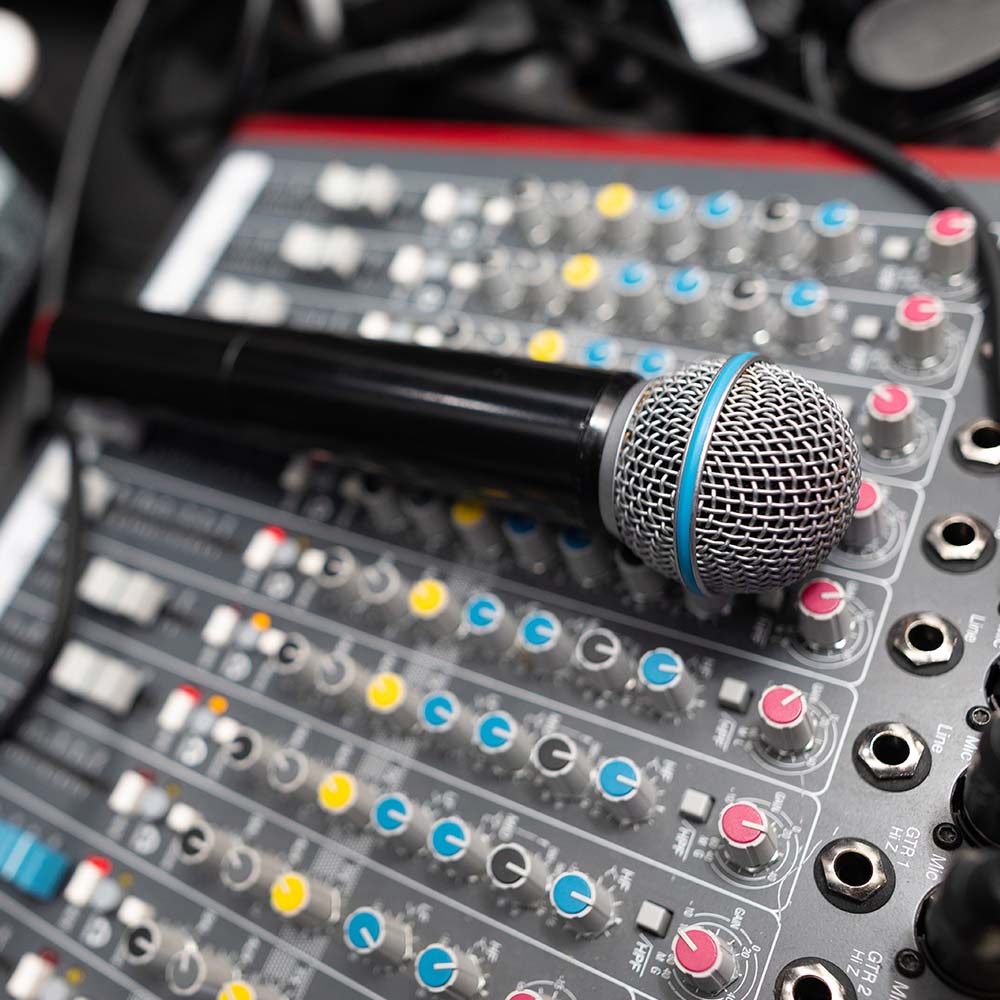 microphone and audio mixer rentals