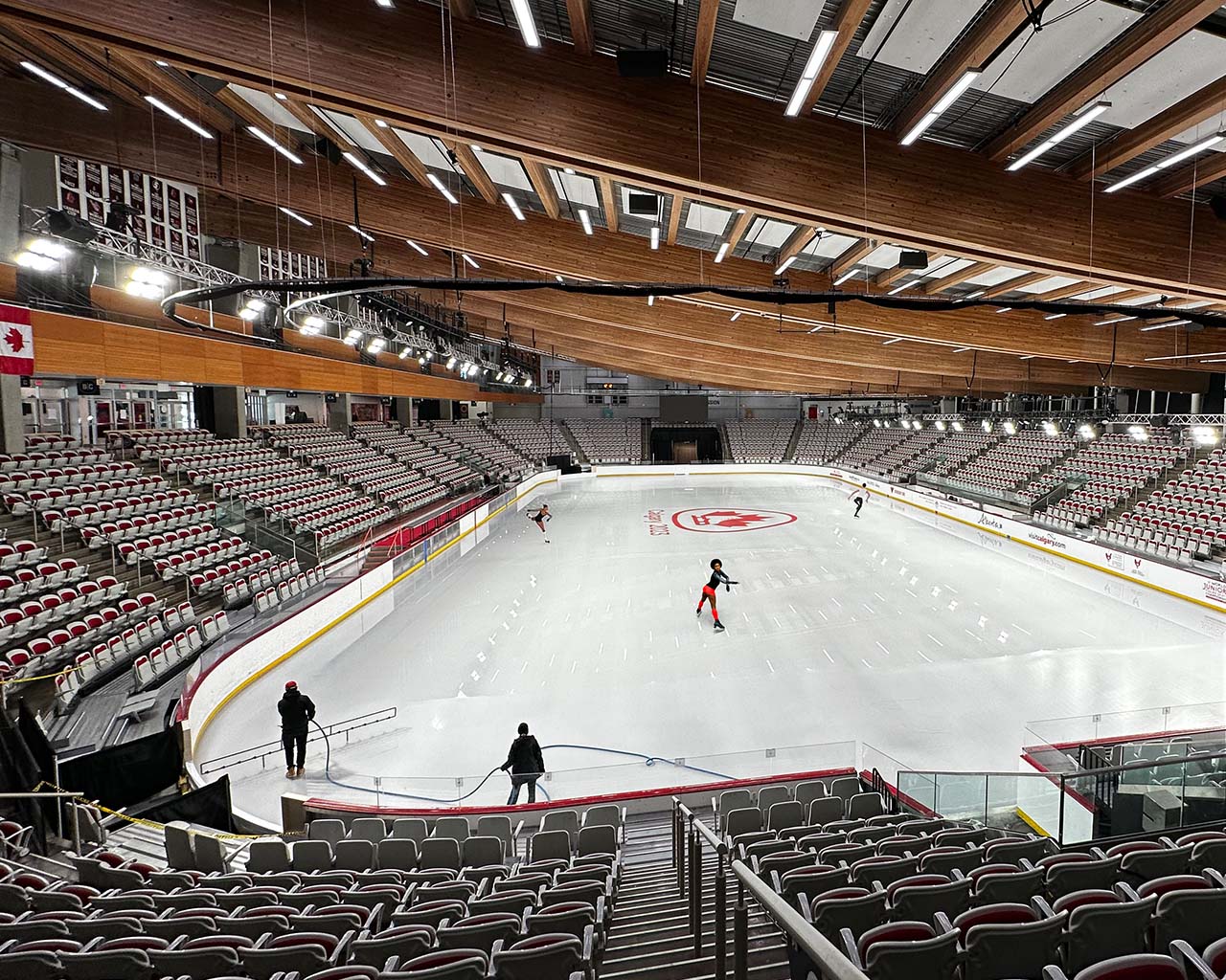 Arena lighting at skate Canada figure skating event